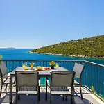 Sine Villa *