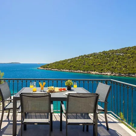 Sine Villa *